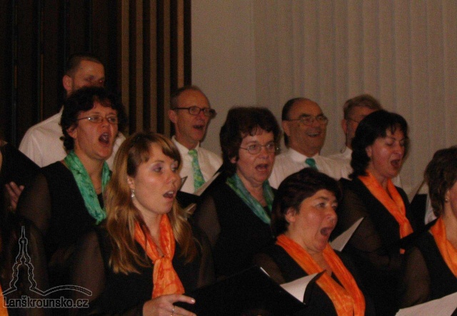 07_Cast zpevaku.jpg